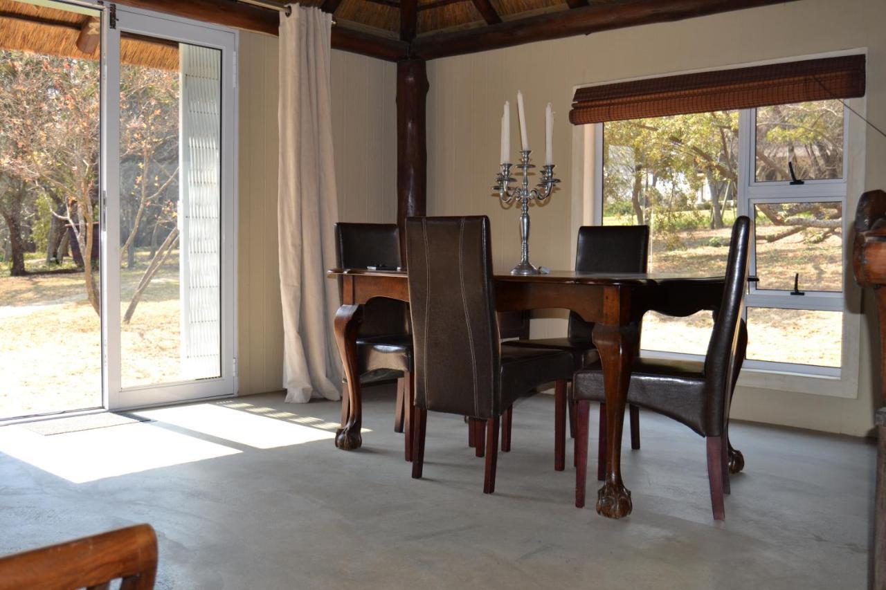 Chartwell Manor Bagian luar foto