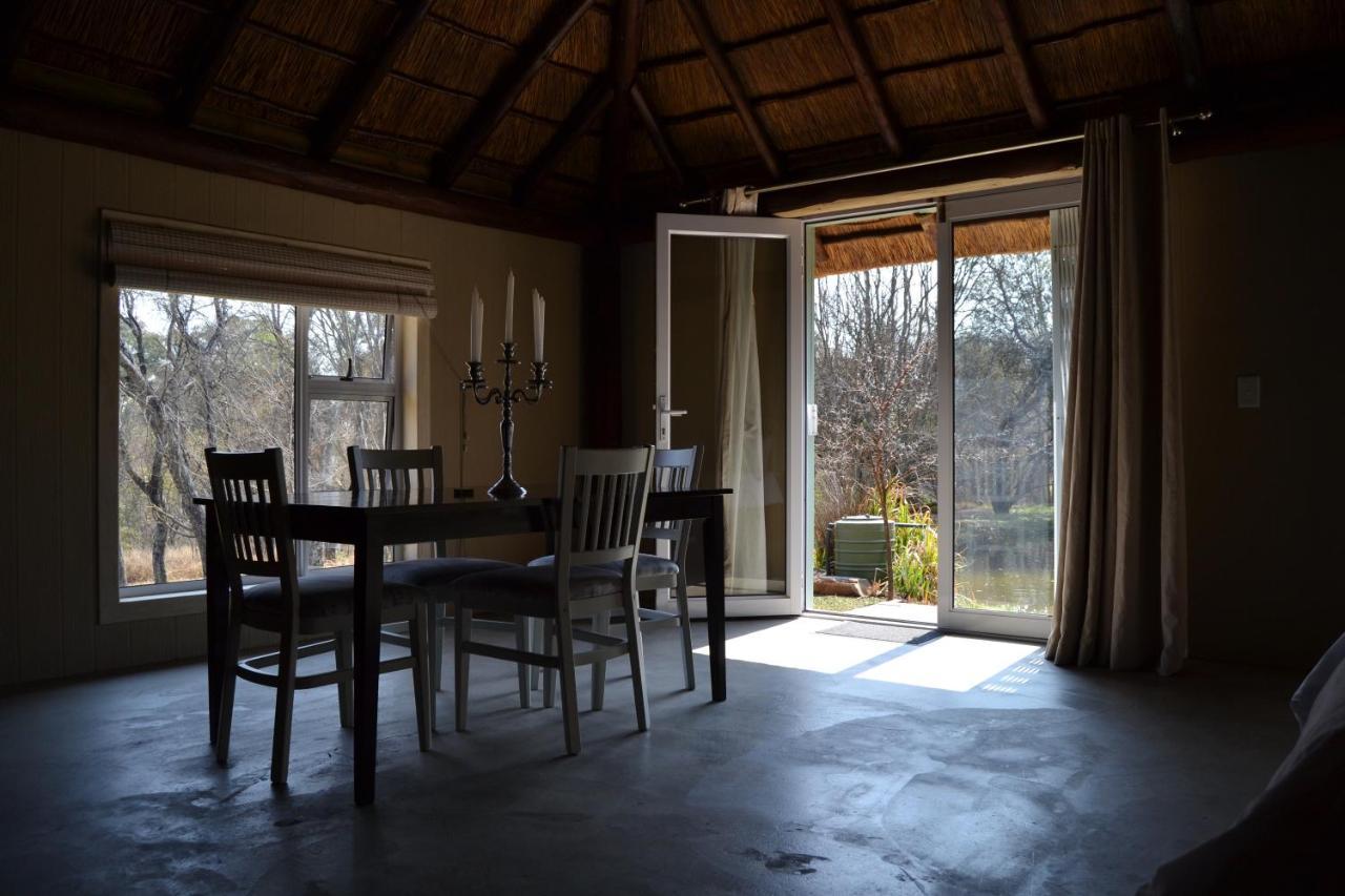 Chartwell Manor Bagian luar foto